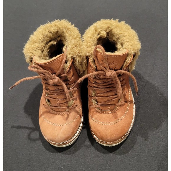 Brown fuzzy lace up boots - Picture 3 of 6